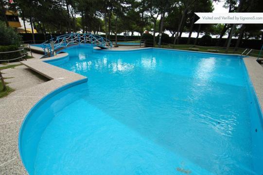 Residence Cristallo - Sabbiadoro Lignano Sabbiadoro Ngoại thất bức ảnh