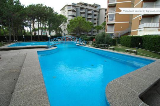Residence Cristallo - Sabbiadoro Lignano Sabbiadoro Ngoại thất bức ảnh